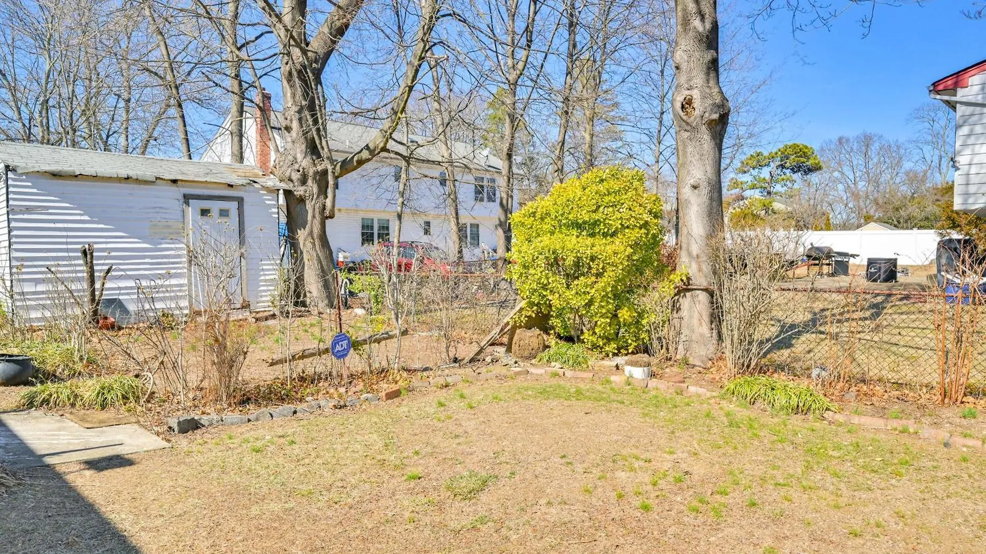 Dom wakacyjny 4 Mi To Lirr Station Nice Home In West Babylon!