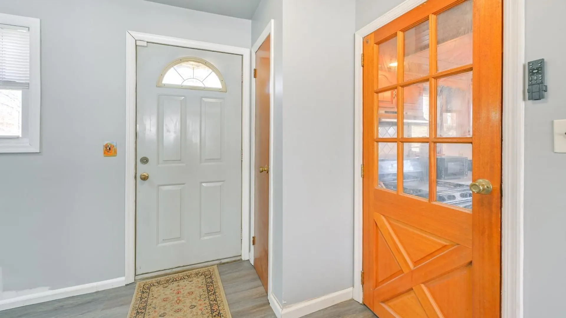 Holiday home 4 Mi To Lirr Station Nice Home In West Babylon!